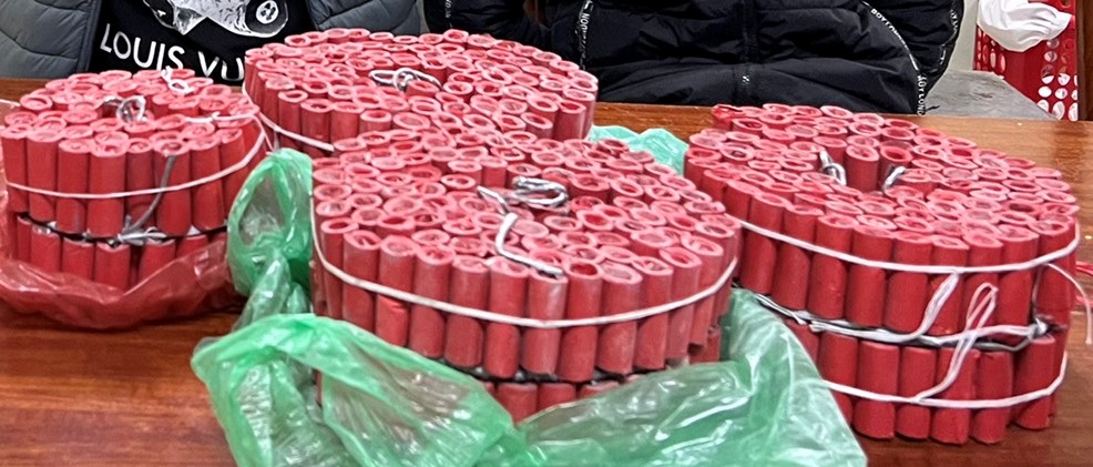 Công an huyện Thủy Nguyên: Tạm giữ đối tượng buôn bán pháo, thu 5,6 kg pháo